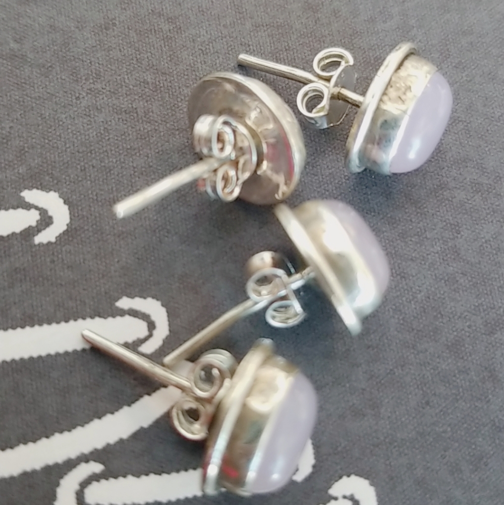 Rose quartz stud earrings. - Picture 3 of 5